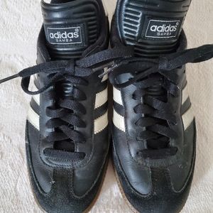 Adidas Samba Classics